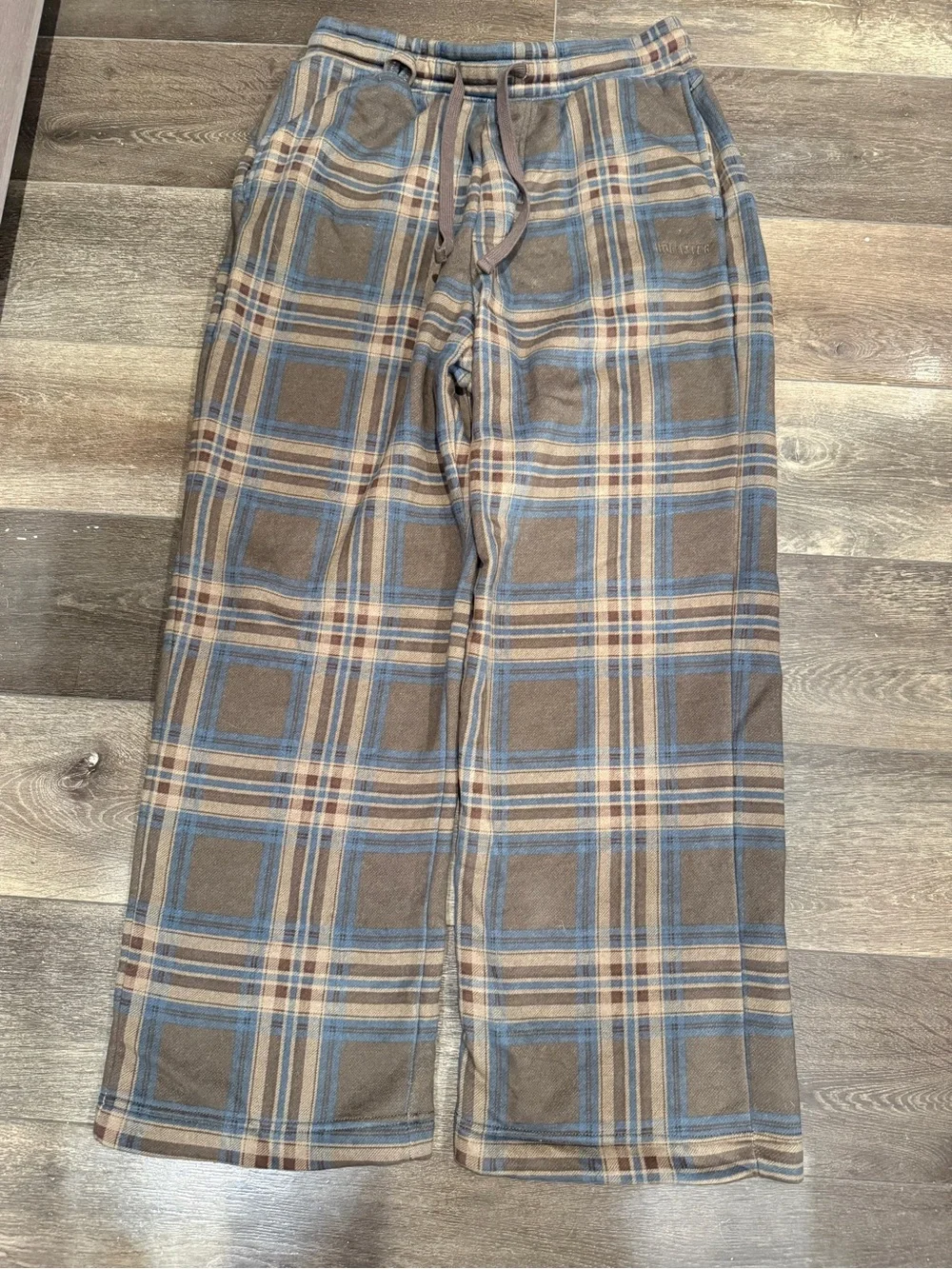 Hollister Blue and Brown Plaid Sweatpants